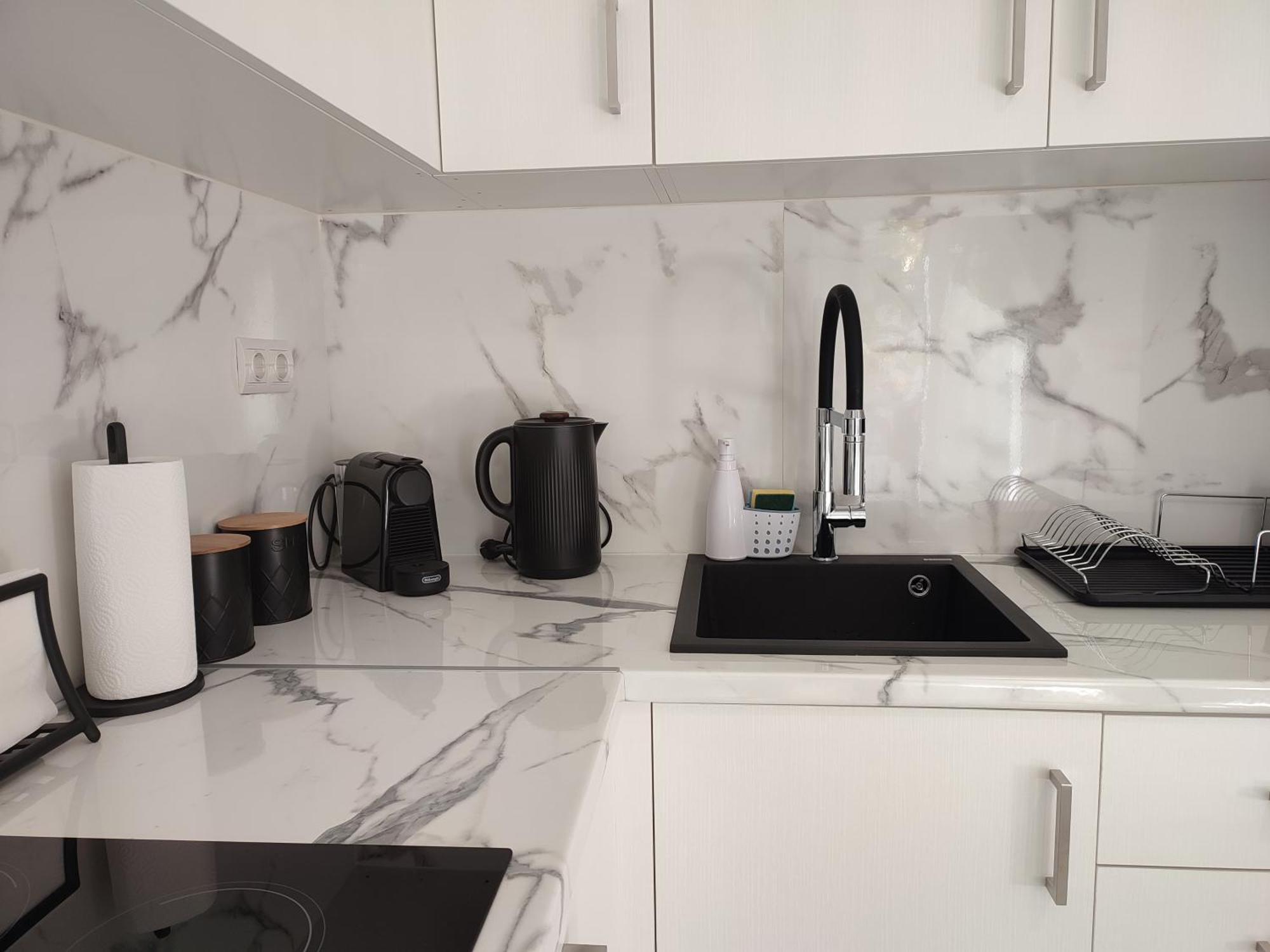Elegant & Modern Apartment Near To Athens Riviera بيرايوس المظهر الخارجي الصورة