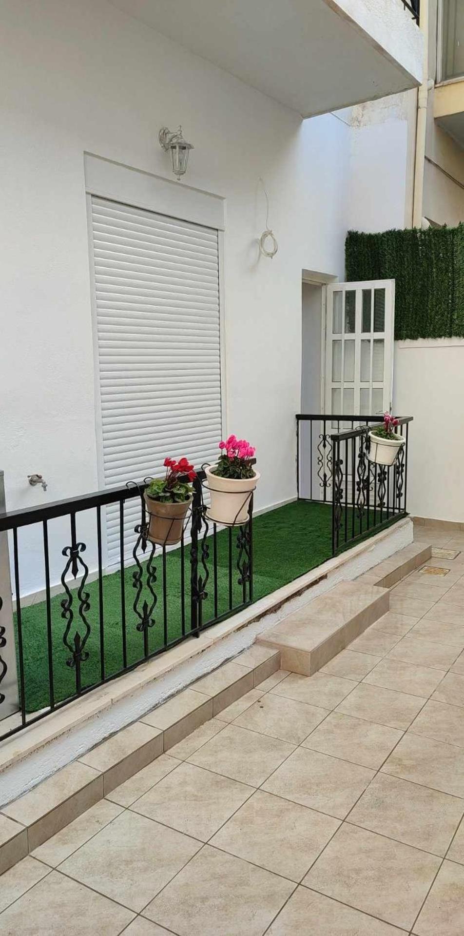 Elegant & Modern Apartment Near To Athens Riviera بيرايوس المظهر الخارجي الصورة